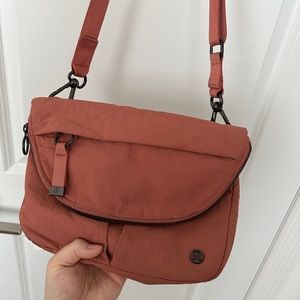 Lululemon Festival Bag Crossbody in Pink Clay